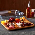 Addreen Hot Selling Customizable Bamboo Wood Charcuterie Serving Board With Clear Locking Lid Bamboo Cutting Board - Image 3