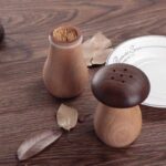 Creative Retro Mushroom Toothpick Box Stocked Model 241220 Household High-End Walnut Wood Exquisite Cute Chinese Style Vintage